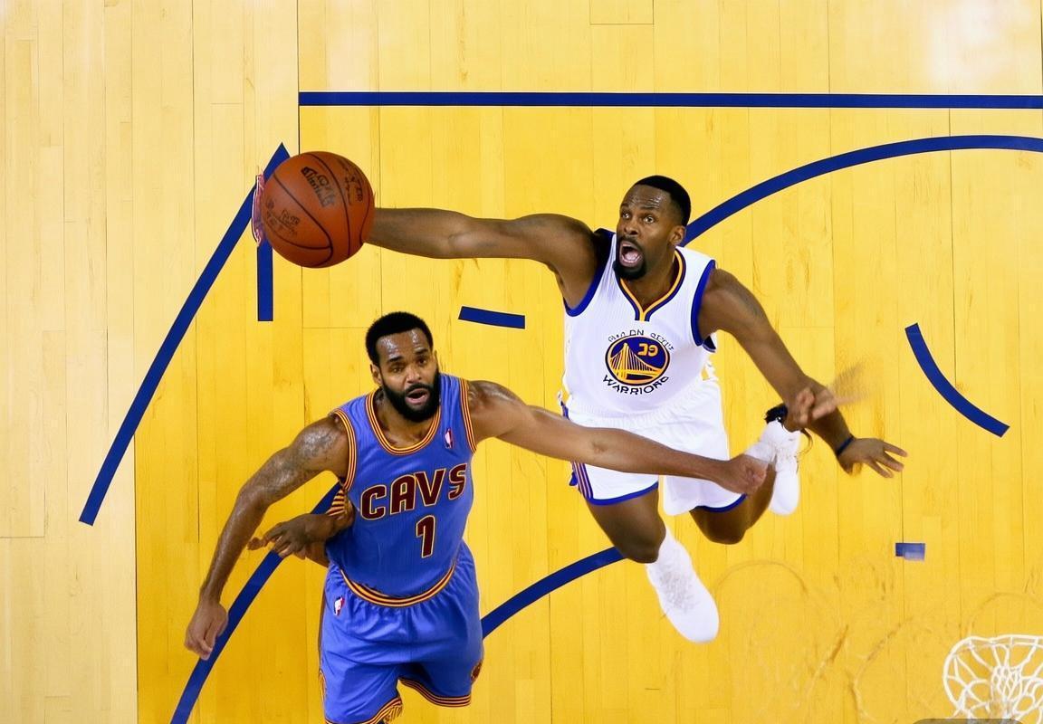 2016年NBA总决赛：勇士vs骑士巅峰对决回顾